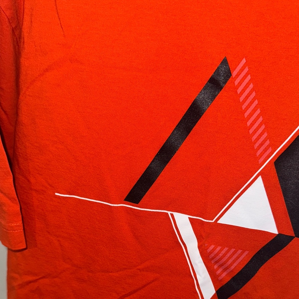 Boss Men's Red Graphic Tee - Picture 5 of 6